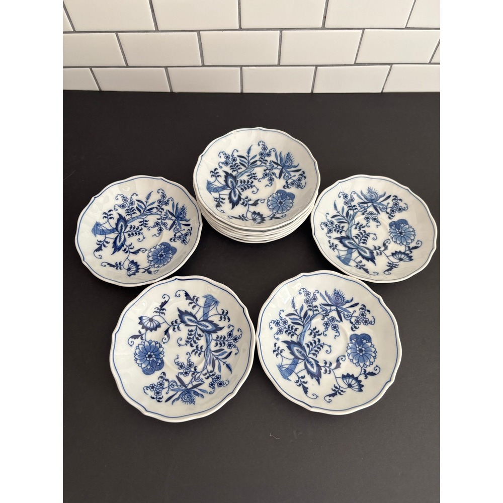 Blue Danube Japan Blue Onion Porcelain Saucers Scalloped Edge Set of 5 5.5"